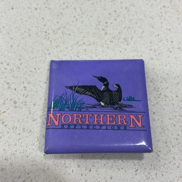 Vintage Clothing Brand Pins - Picture 10 of 12